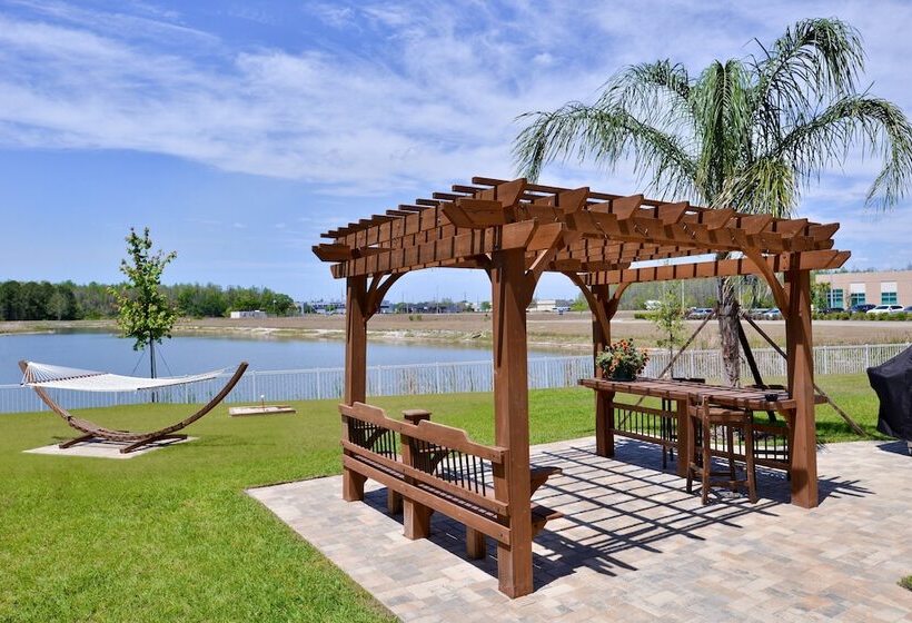 ホテル Holiday Inn Express & Suites Trinity, An Ihg