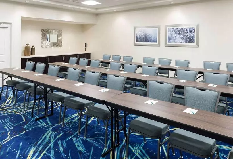 ホテル Homewood Suites By Hilton Cape Canaveralcocoa Beach