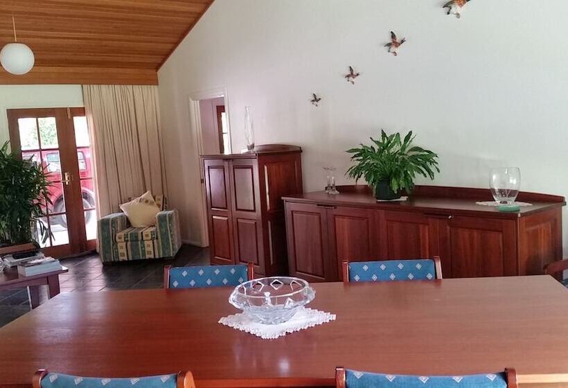 فندق Mescal S At Pampoolah B&b