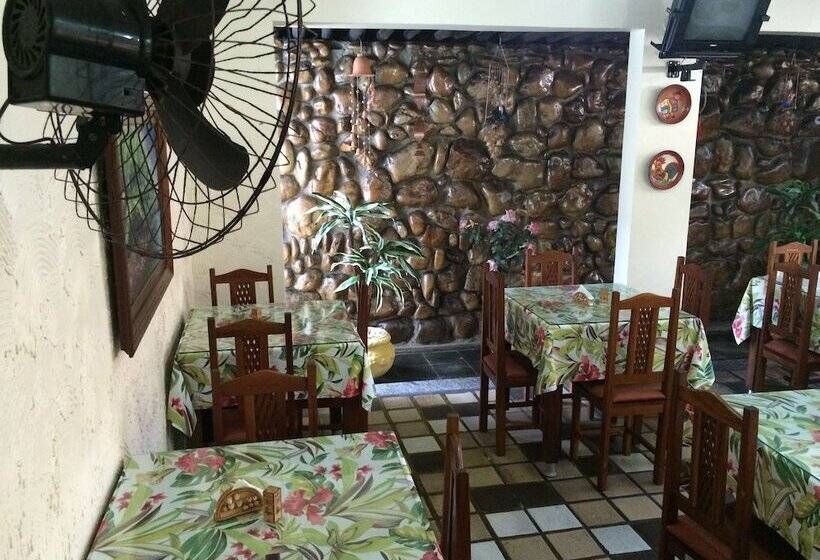 Hotel Pousada Rio Mar