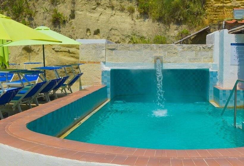 Отель Regina Del Mare