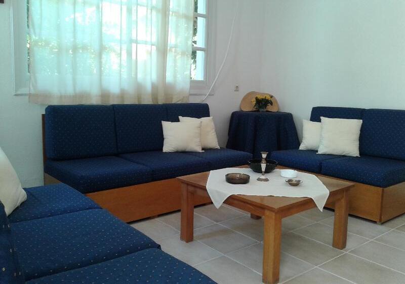 ホテル Remi Studios & Apartments