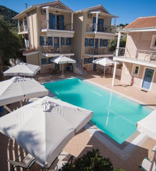 ホテル Villa Theodora