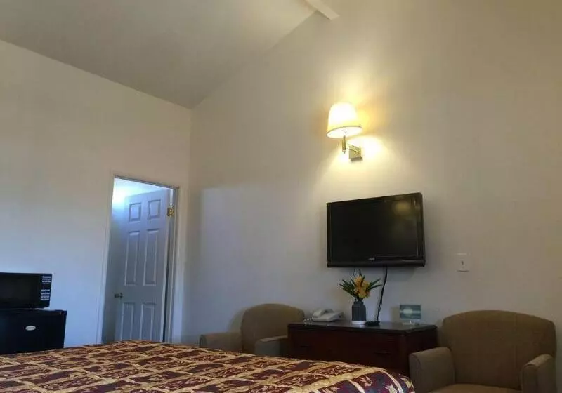 モーテル Escondido Inn