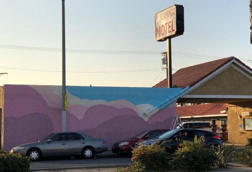 モーテル The Fly Inn