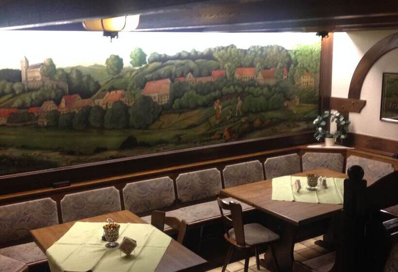 בית מלון כפרי Landgasthof Zum Taunus