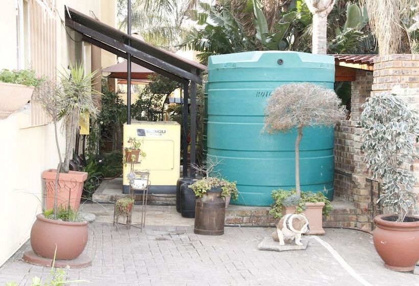 Пансион Kalahari Guest House