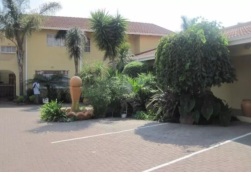 ペンション Kalahari Guest House