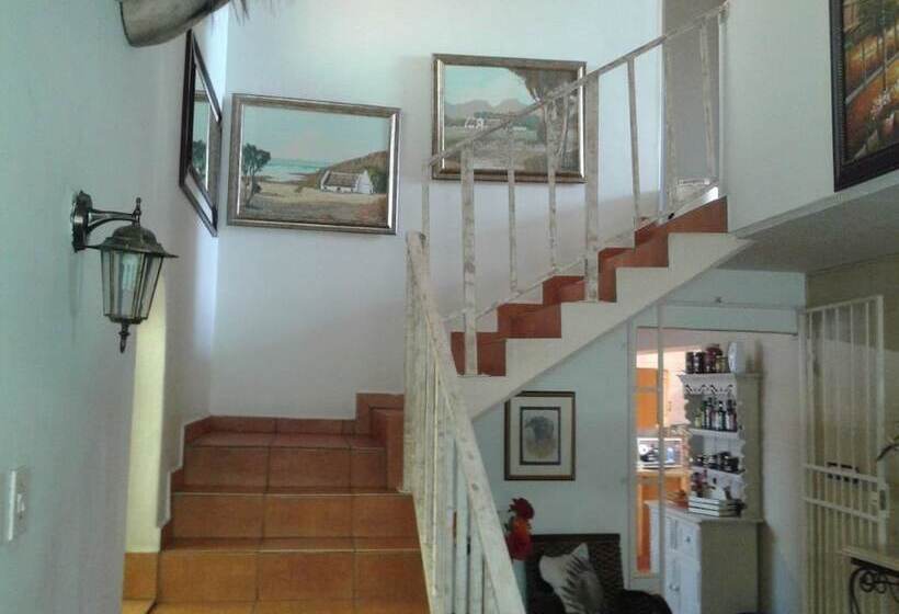 Пансион Kalahari Guest House