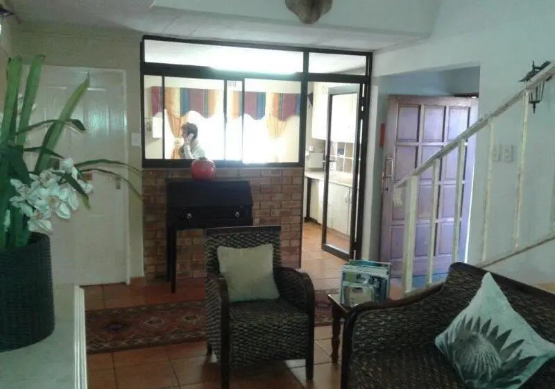 ペンション Kalahari Guest House