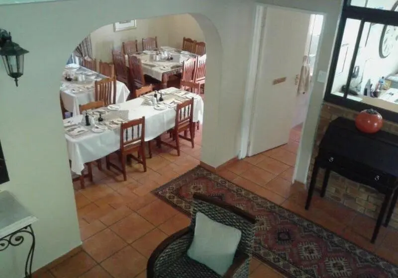 ペンション Kalahari Guest House