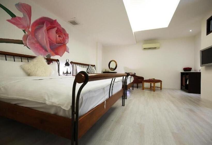 Rose Garden B&b
