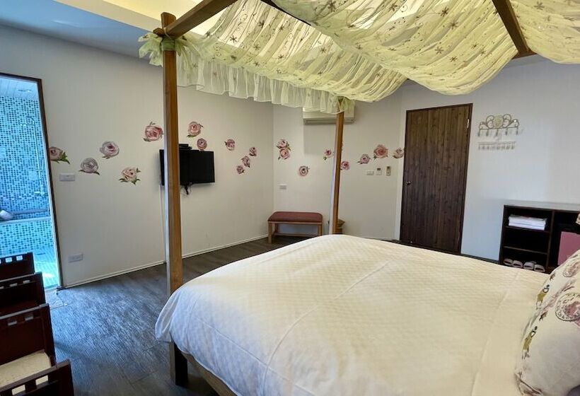 Rose Garden B&b