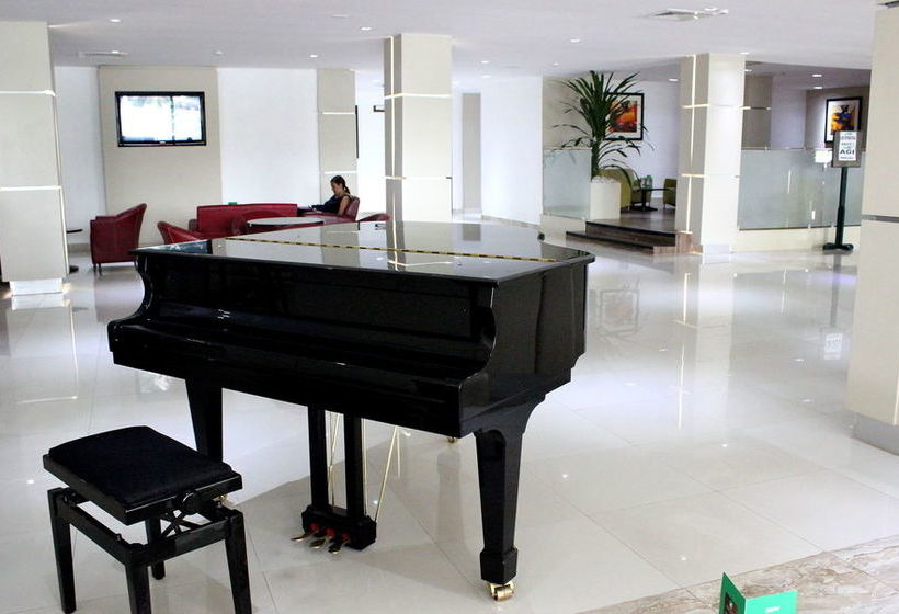 Отель Alisa North Ridge