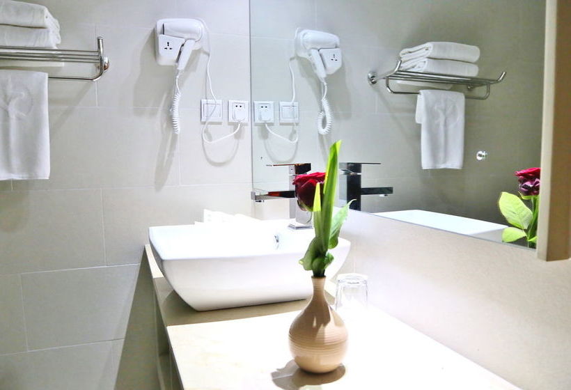 Отель Alisa North Ridge