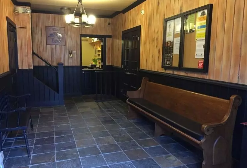 The Inn At Montrose