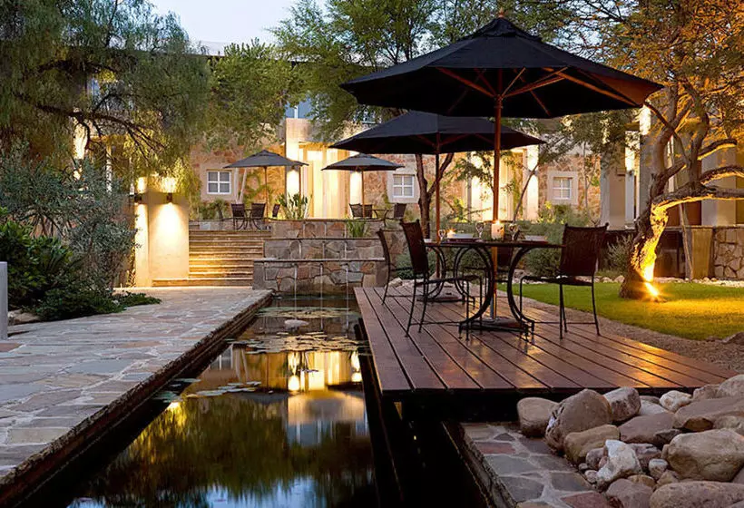 Apartment In The Village Courtyard