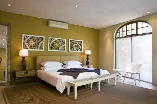 Apartment In The Village Courtyard