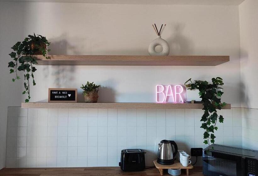 Desideria Rooms Bed And Breakfast