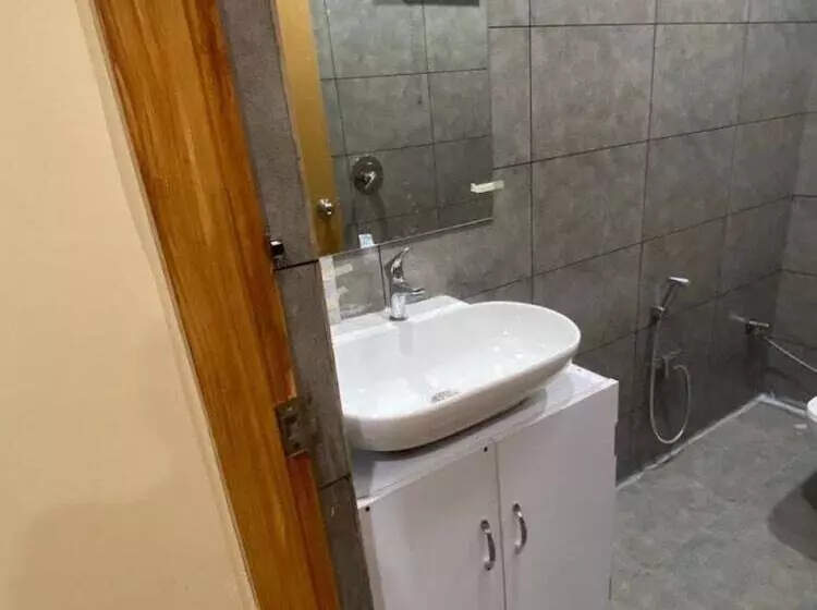 Hotelli Rameshwaram Inn Prayagraj