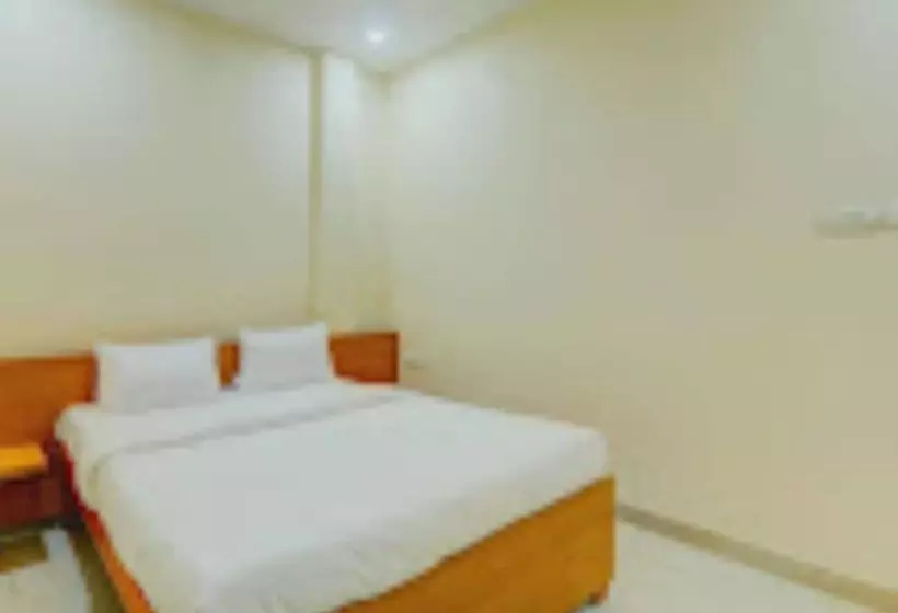 Hotelli Rameshwaram Inn Prayagraj