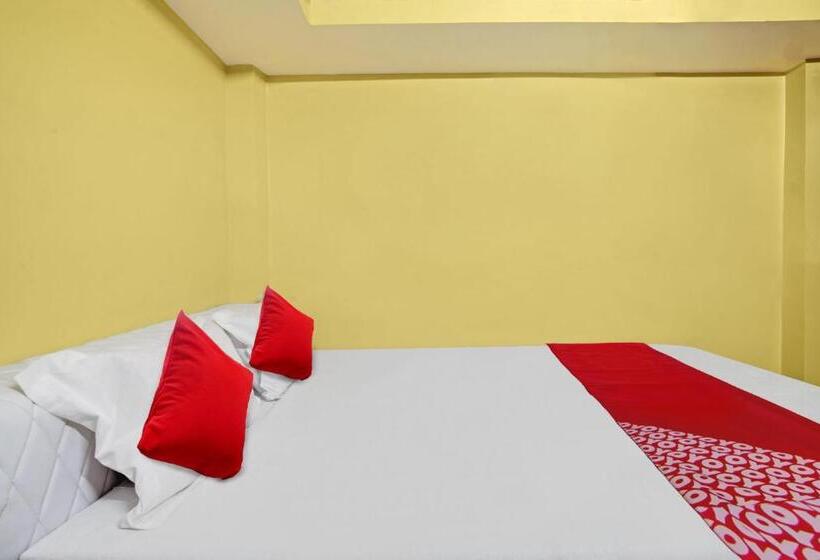 ホテル Super Oyo Flagship M Adarsh Guest House