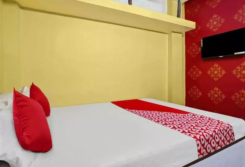ホテル Super Oyo Flagship M Adarsh Guest House