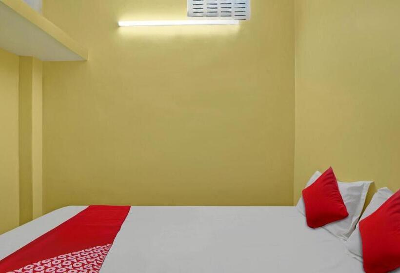 ホテル Super Oyo Flagship M Adarsh Guest House