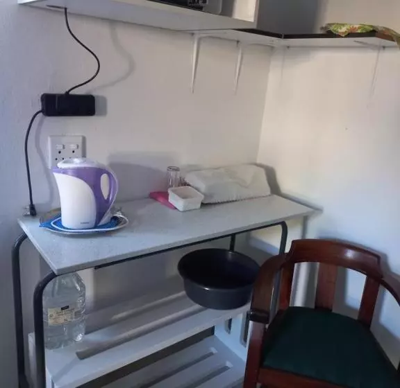 پانسیون Eloff S Guest House