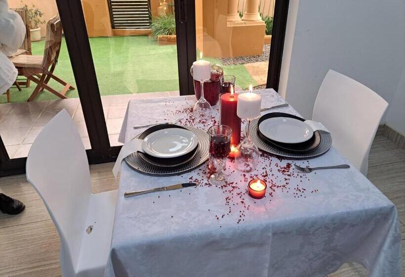 پانسیون Jate Guest House