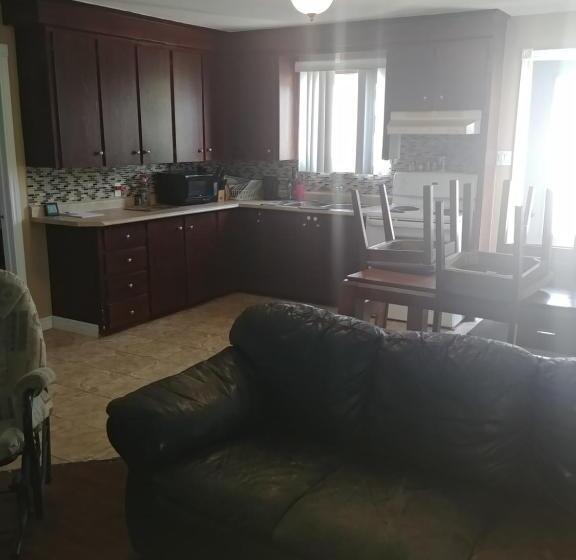 הוסטל Les Logements Larocque