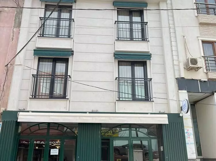 Hotelli Sezer S Oliva