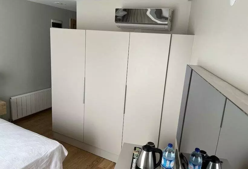 Hotelli Sezer S Oliva