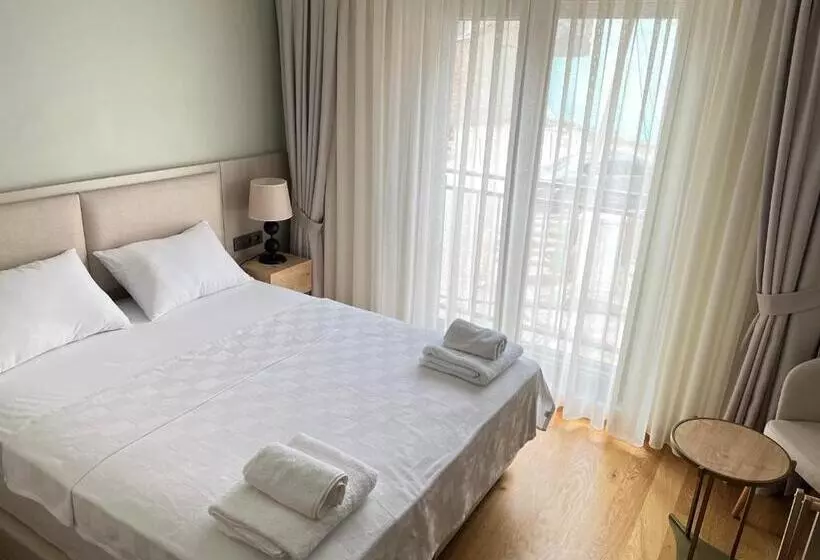 Hotelli Sezer S Oliva