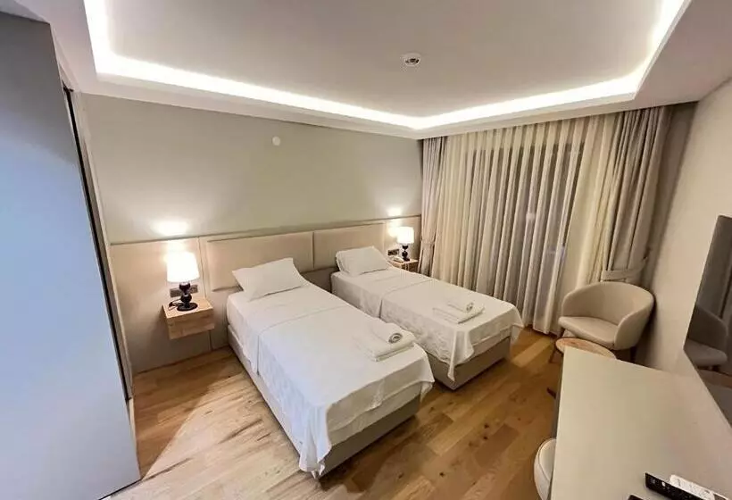 Hotelli Sezer S Oliva