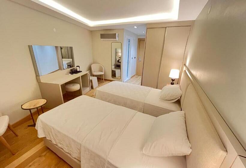 בית מלון כפרי Sezer S Oliva