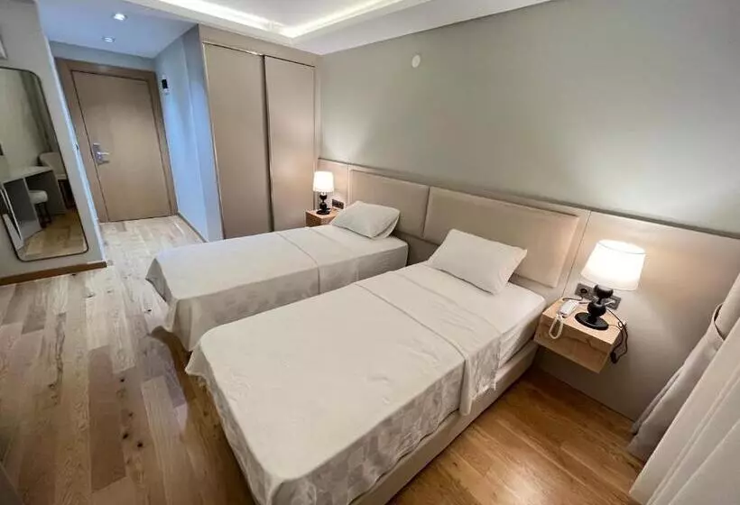 Hotelli Sezer S Oliva