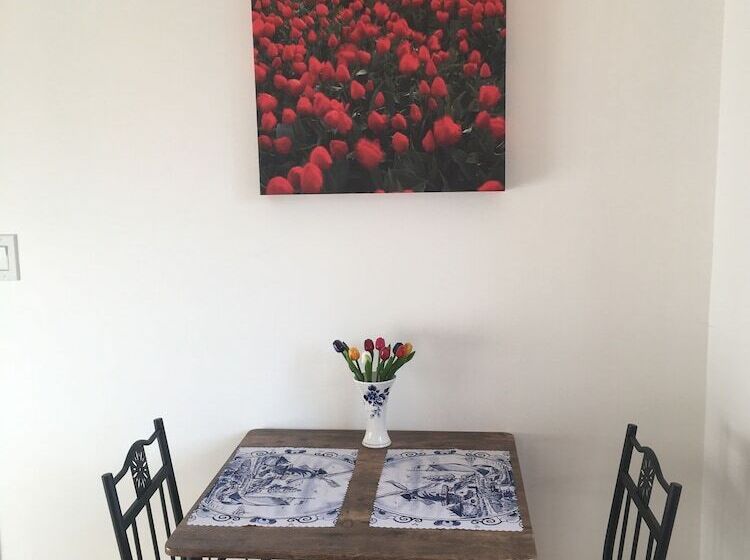 The Blue Cottage B&b