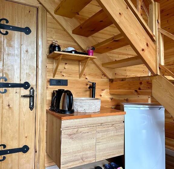 مبيت وإفطار Dağlara Bungalov