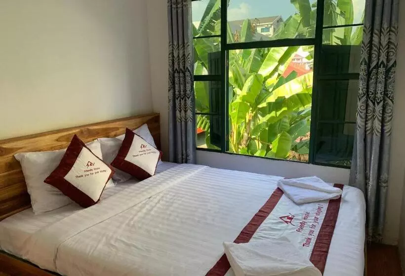 ベッドアンドブレックファースト Vang Vieng Lily Guesthouse