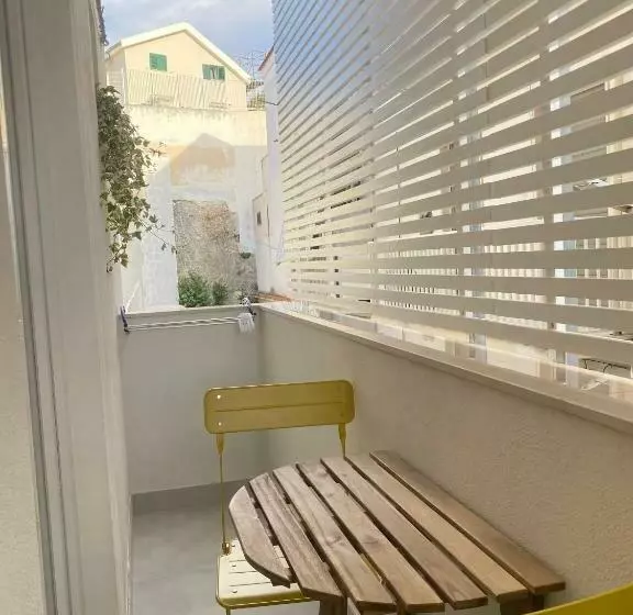 Aamiaismajoitus (B&B) Viesterooms