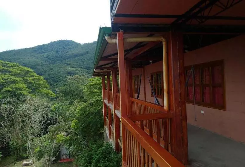 ホテル Finca Turística La Ponderosa