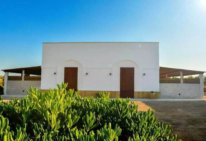 Hotelli Tenuta Corano Nardò