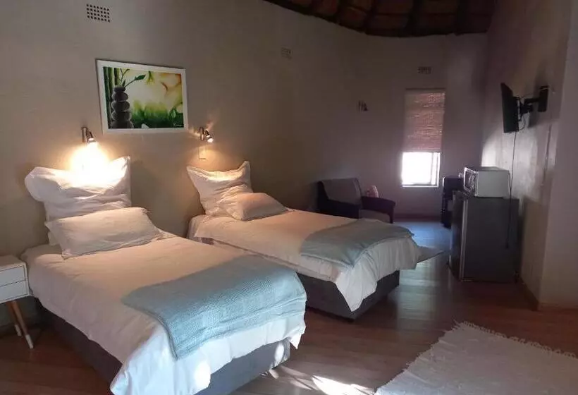 ペンション Ekuphumleni Holistic Healing Center