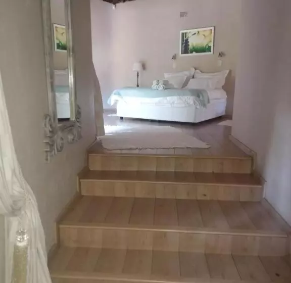 ペンション Ekuphumleni Holistic Healing Center