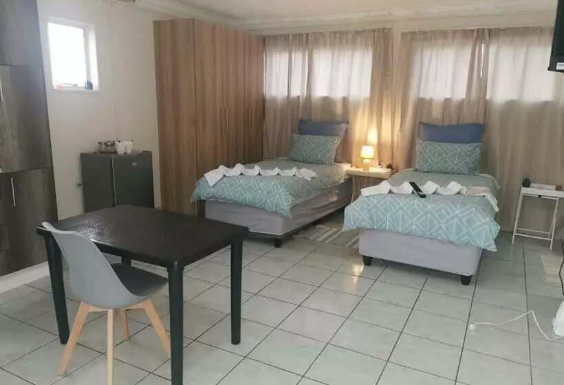 Phindulo Bed And Breakfast   No Loadshedding, Smart Tvs & Unlimited Free Fibre Wifi