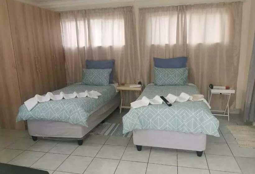 Phindulo Bed And Breakfast   No Loadshedding, Smart Tvs & Unlimited Free Fibre Wifi