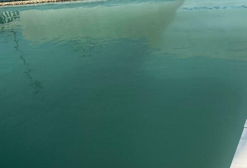 Phindulo Bed And Breakfast No Loadshedding, Smart Tvs & Unlimited Free Fibre Wifi