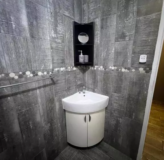 Phindulo Bed And Breakfast   No Loadshedding, Smart Tvs & Unlimited Free Fibre Wifi