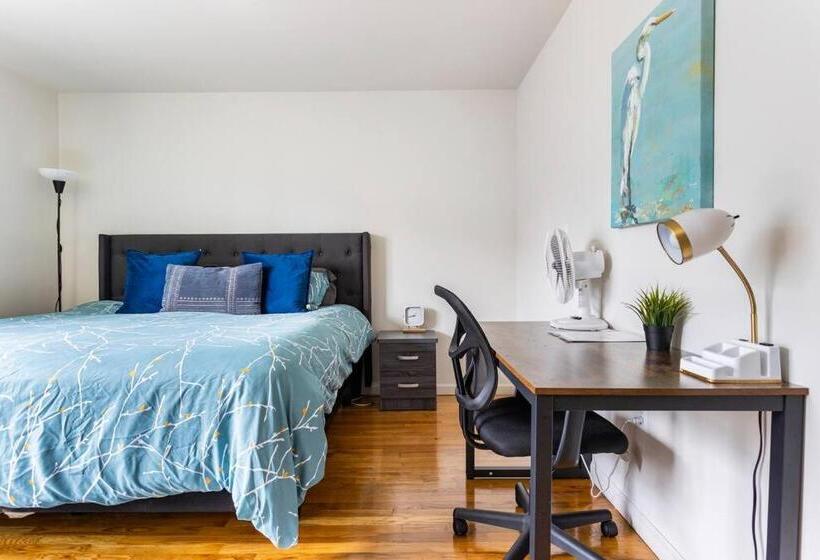 تختخواب و صبحانه Ruby Suites 2a